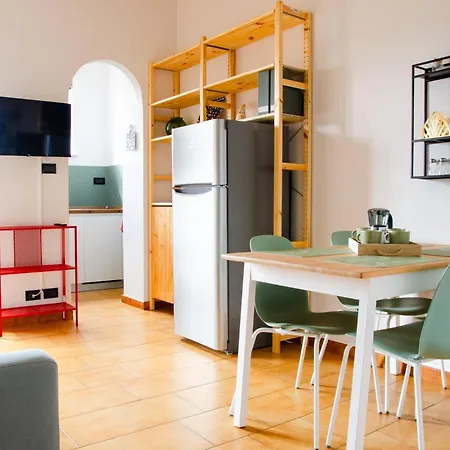 Airco, Vicina Al Centro: Verde-acqua * Appartement